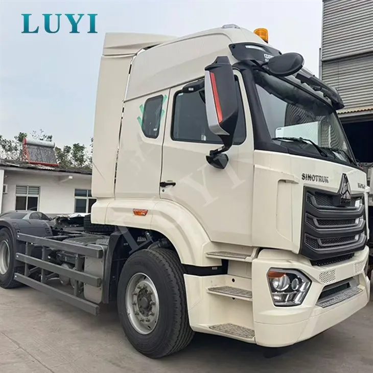 Heavy-duty Euro 5 Sinotruk Howo NX440 4x2 Self-trailer Tractor Head factory